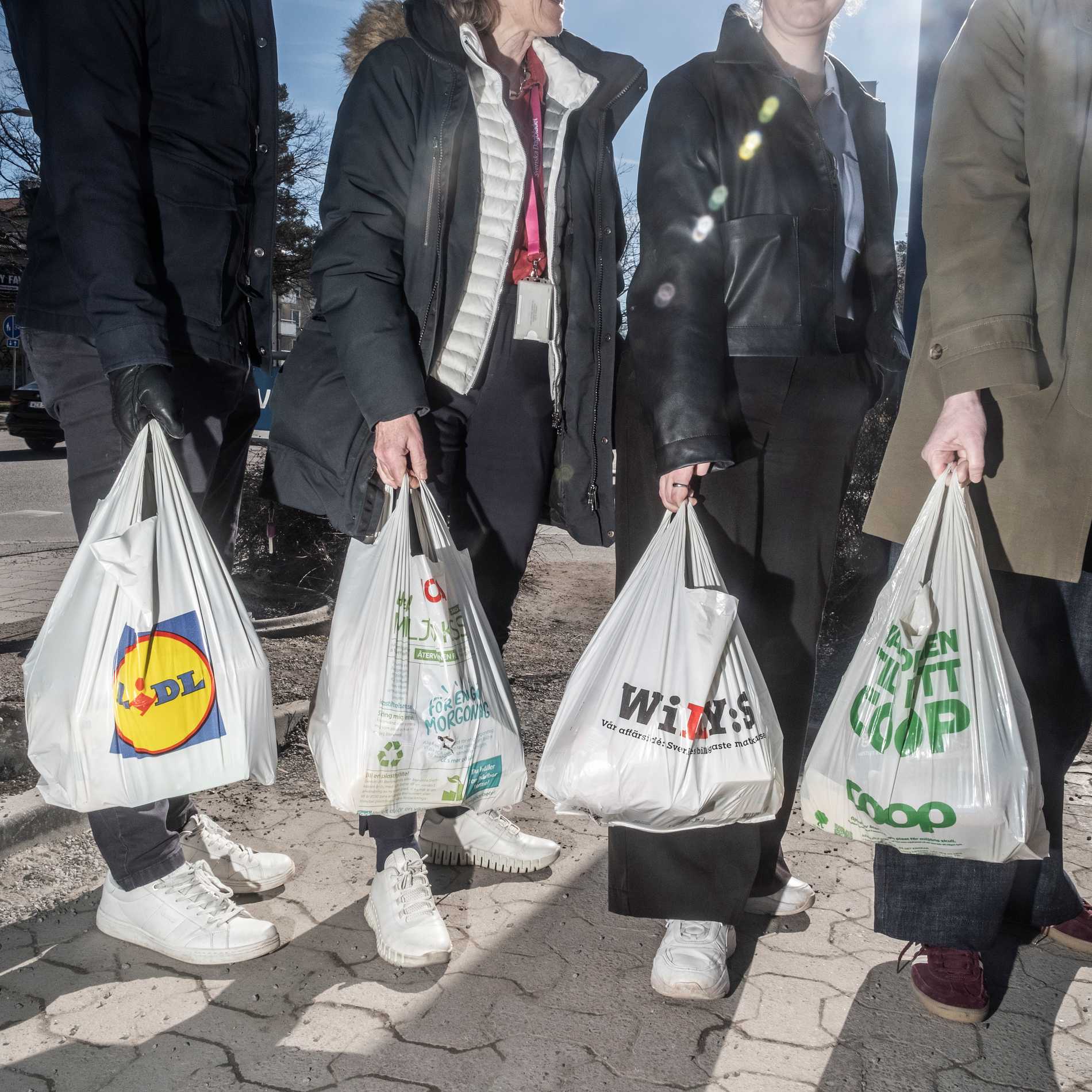Plastpåseskatten avskaffades – och användningen ökade kraftigt