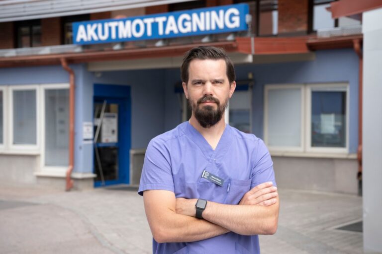 Fullt på akuten i Karlstad efter fabriksbrand och hettestress under SM-veckan