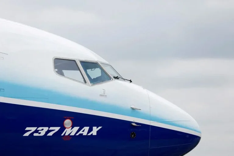 Fitch reviderar Boeings utsikter efter produktionsåterhämtning