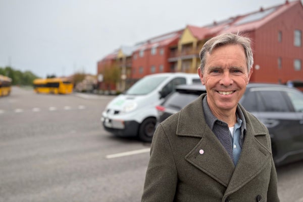 KD-politiker kritiserar vallöften om billigare kollektivtrafik: "Någon annan får alltid betala"