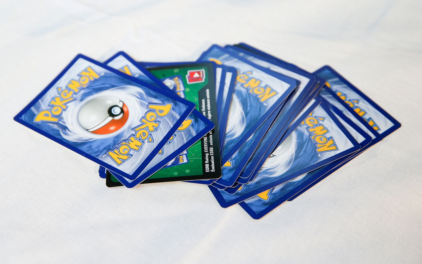 Pokémonkort används för penningtvätt – polisen varnar för oreglerad handel