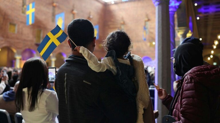 Medborgarskap som test: Kan den rödgröna oppositionen omsätta samsyn i handling?