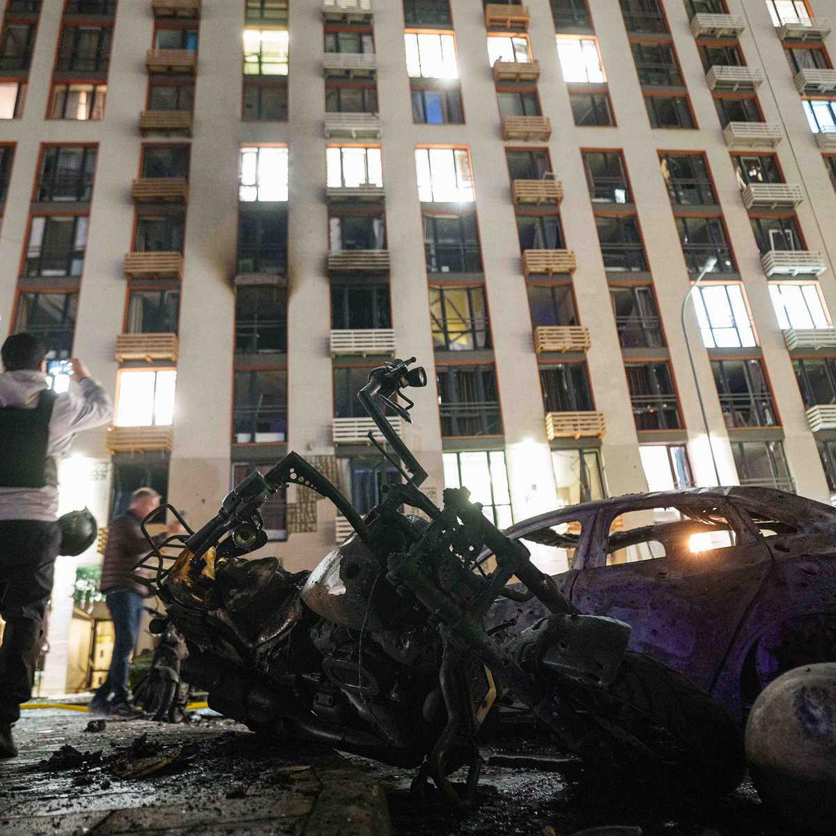Zelenskyj fördömer attack mot energianläggning i Kiev – kritiserar bristen på förvarningar